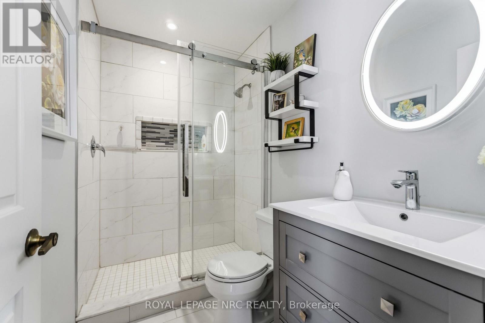 












3 PETRONELLA PARKWAY

,
Pelham (Fonthill),




Ontario
L0S1E0

