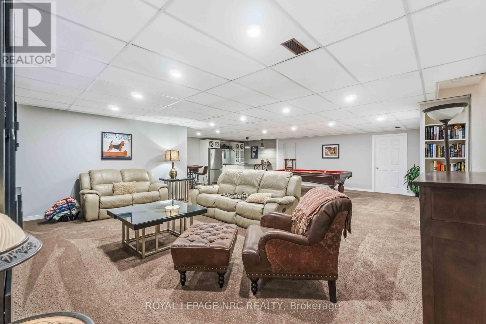 












3 PETRONELLA PARKWAY

,
Pelham (Fonthill),




Ontario
L0S1E0

