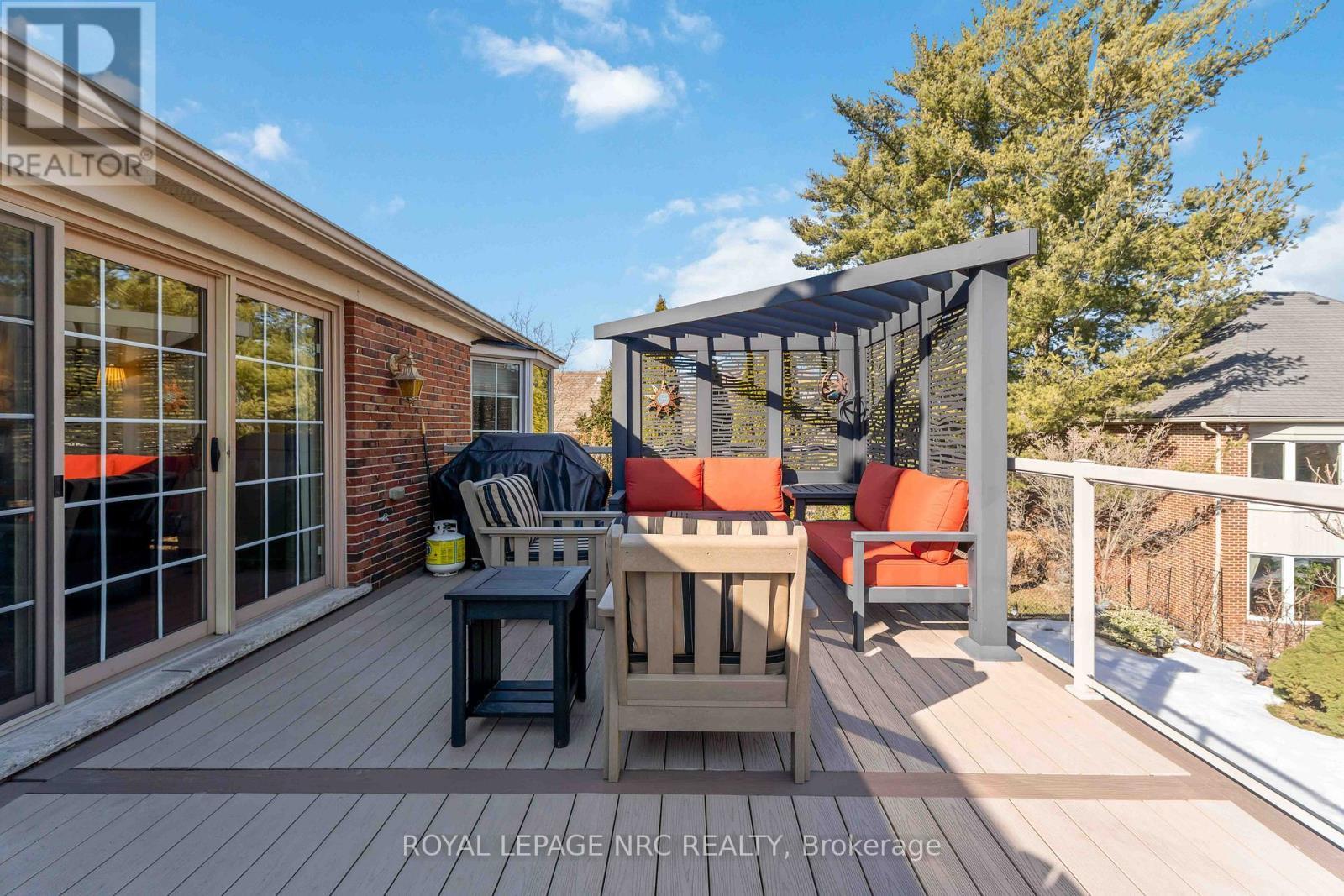 












3 PETRONELLA PARKWAY

,
Pelham (Fonthill),




Ontario
L0S1E0

