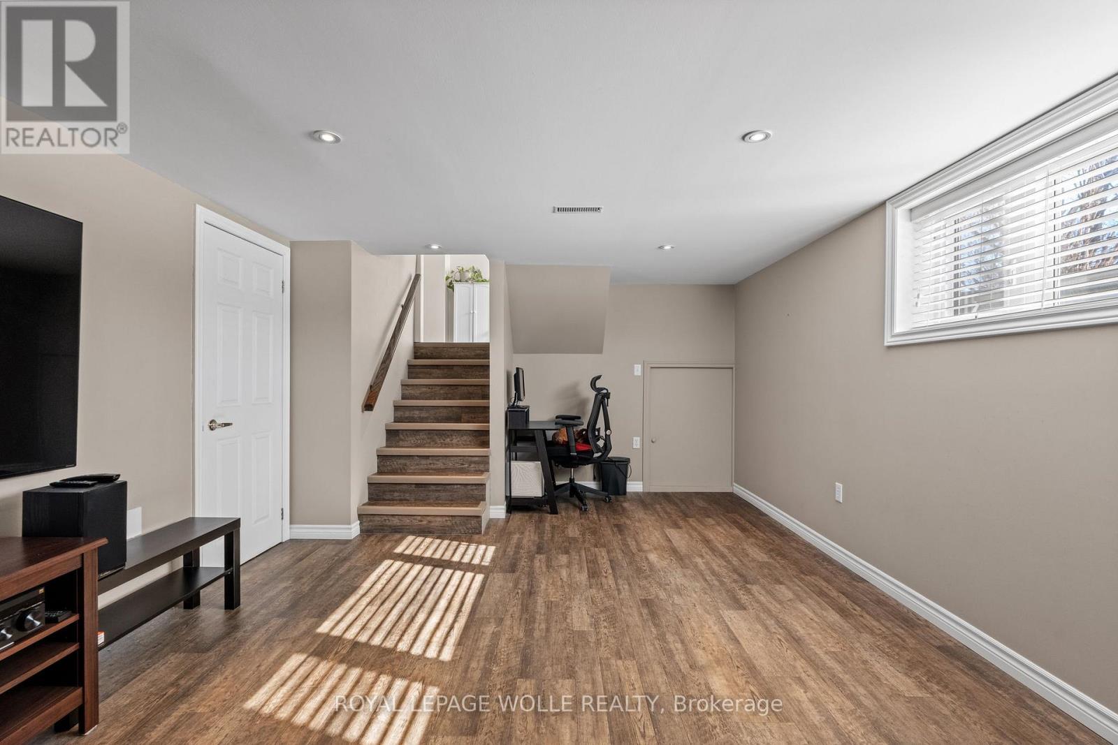 












218 ARRIS CRESCENT

,
West Perth,




Ontario
N0K1N0

