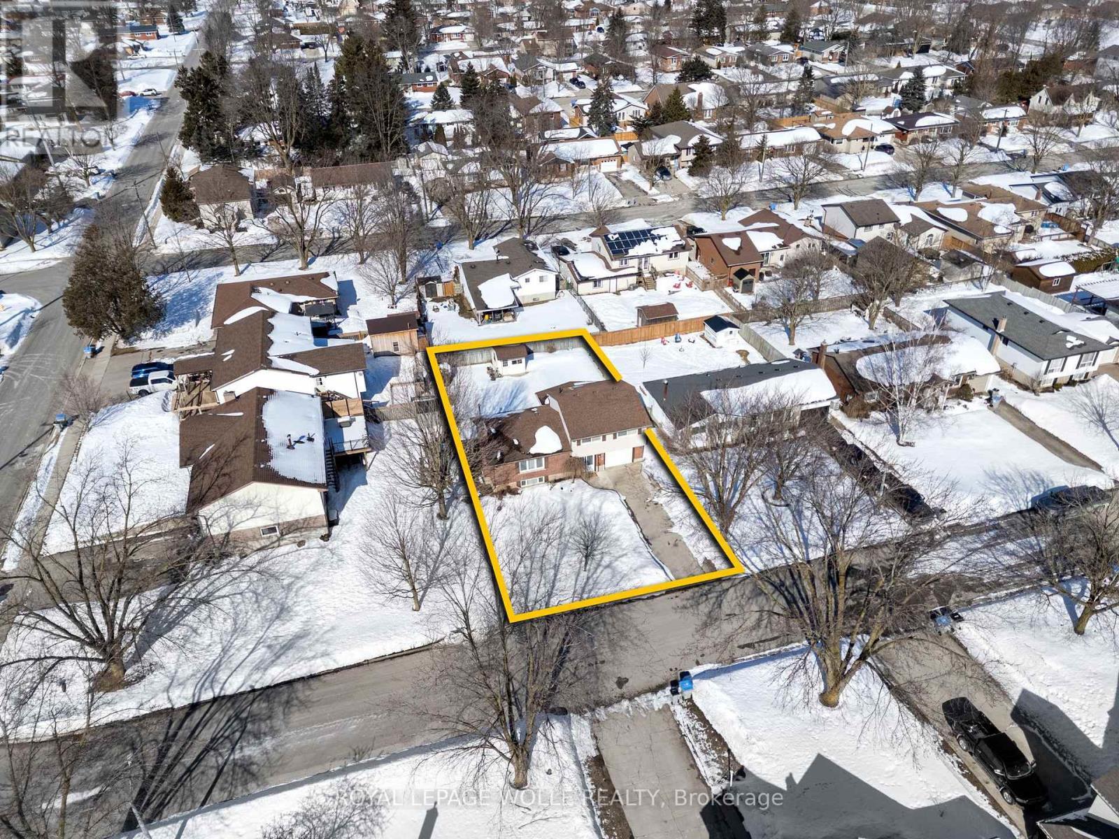 












218 ARRIS CRESCENT

,
West Perth,




Ontario
N0K1N0

