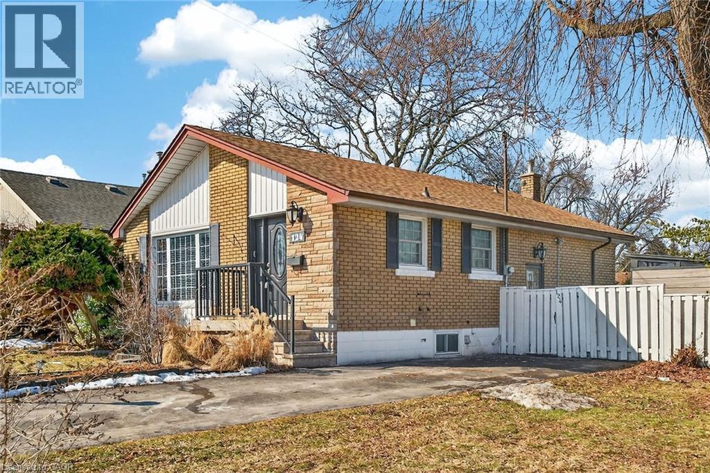 












124 WEST 24TH Street

,
Hamilton,




Ontario
L9C4W4

