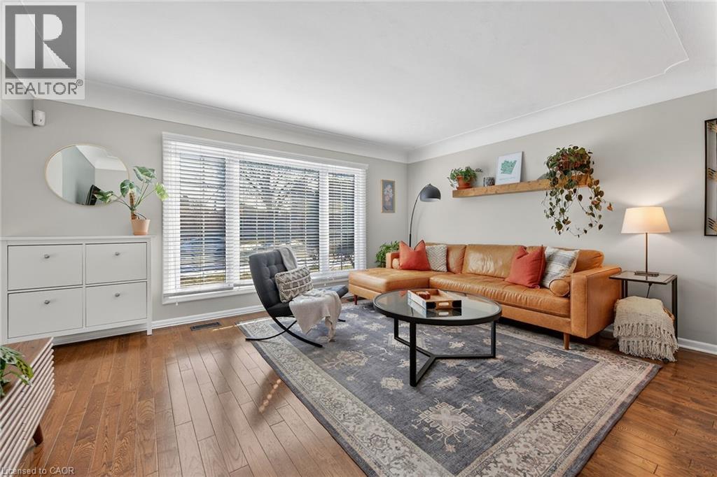 












124 WEST 24TH Street

,
Hamilton,




Ontario
L9C4W4

