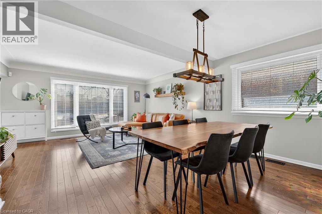 












124 WEST 24TH Street

,
Hamilton,




Ontario
L9C4W4

