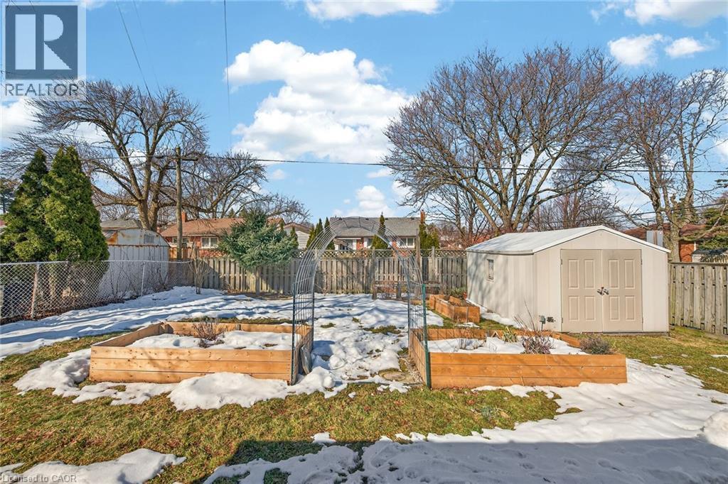 












124 WEST 24TH Street

,
Hamilton,




Ontario
L9C4W4

