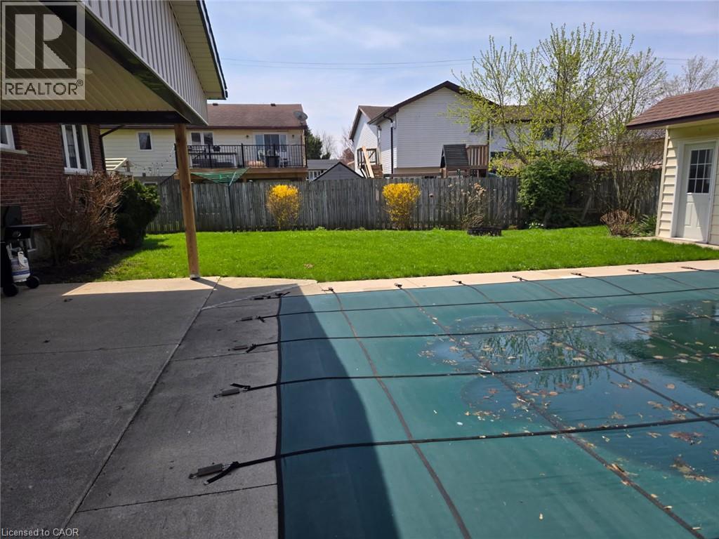












218 ARRIS Crescent

,
Mitchell,




Ontario
N0K1N0


