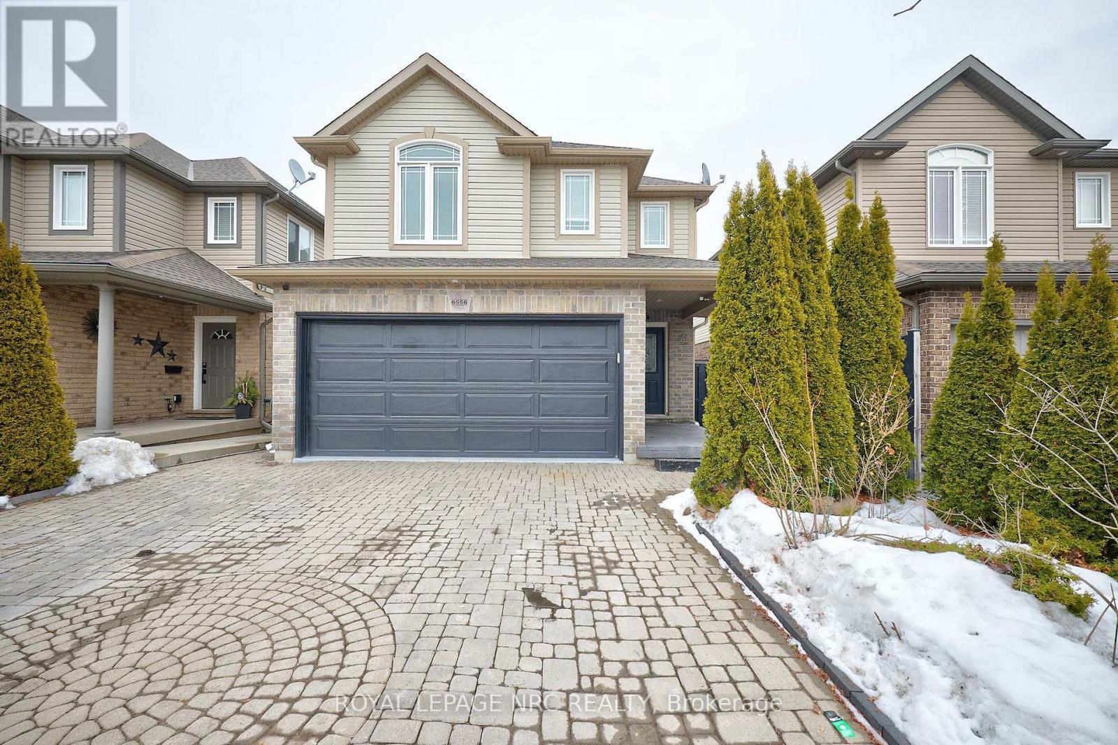 












6556 MARY DRIVE

,
Niagara Falls (Forestview),




Ontario
L2H0B5

