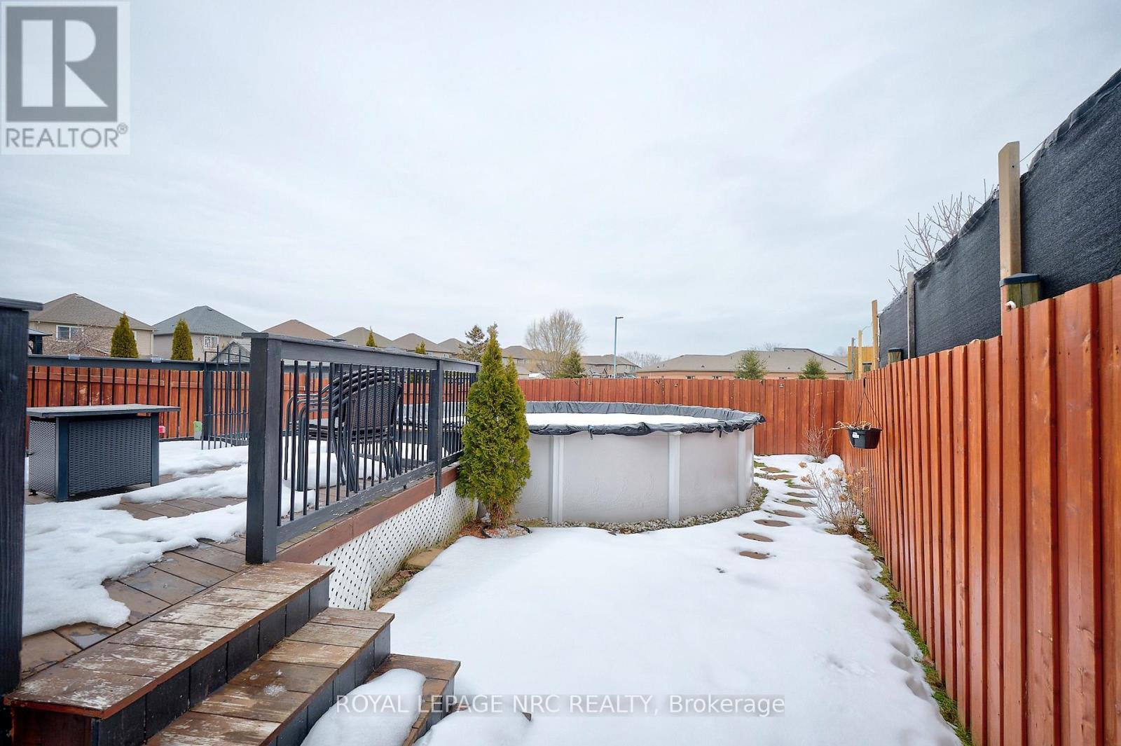 












6556 MARY DRIVE

,
Niagara Falls (Forestview),




Ontario
L2H0B5

