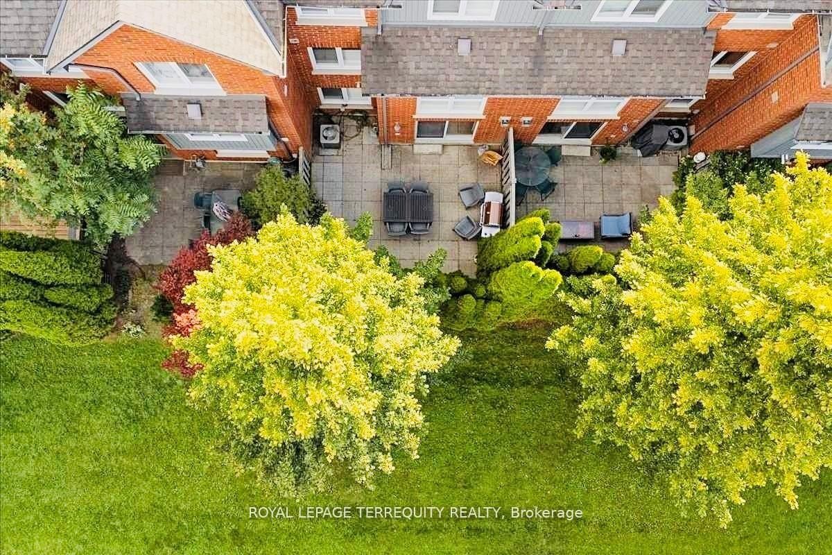 









1084


Queen

Street West, 32B,
Mississauga,




ON
L5H 4K4

