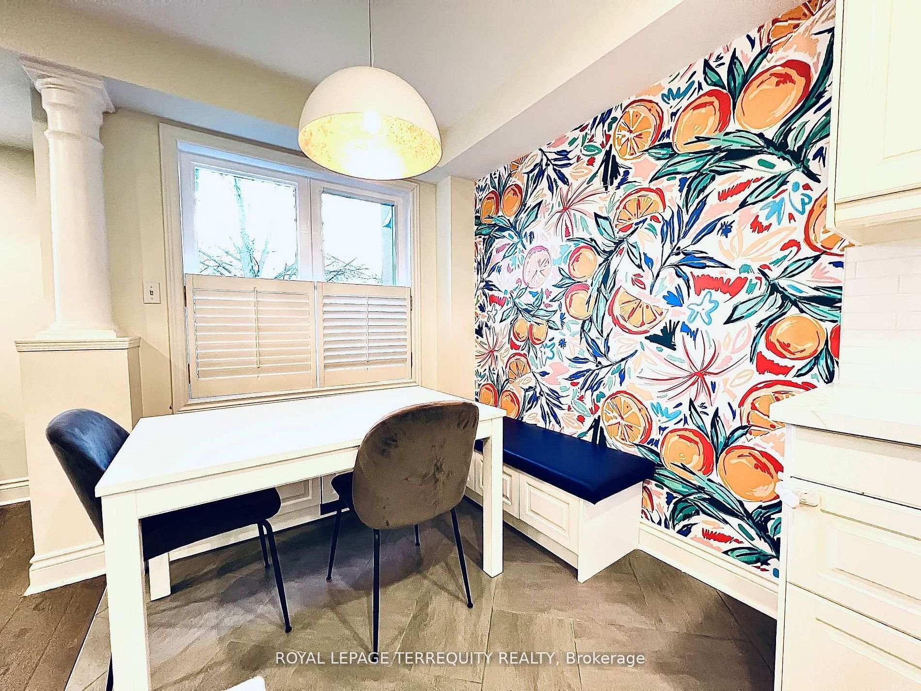 









1084


Queen

Street West, 32B,
Mississauga,




ON
L5H 4K4

