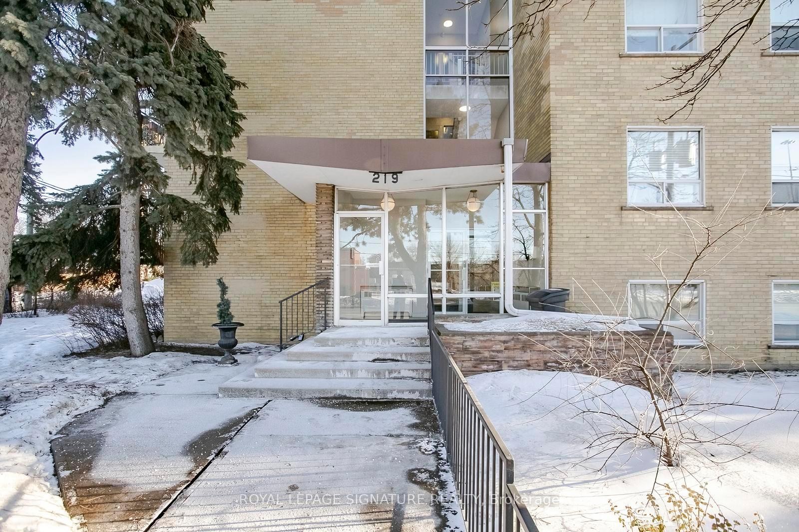 









219


Wilson

Avenue, 305,
Toronto,




ON
M5M 3B2

