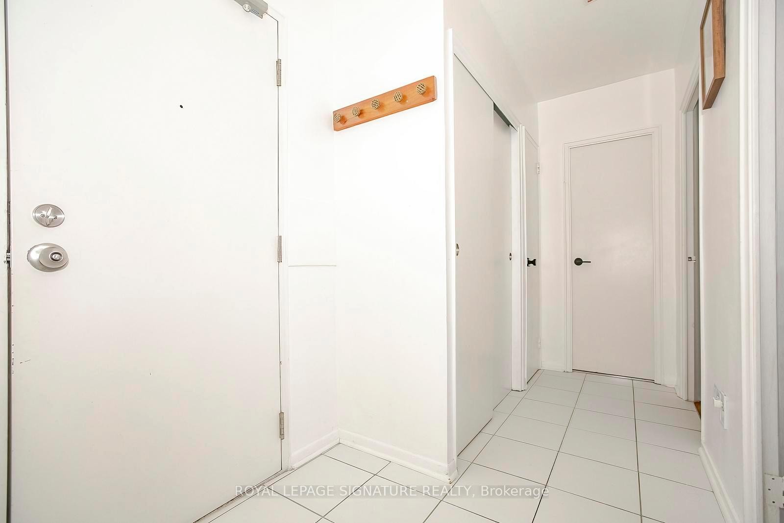 









219


Wilson

Avenue, 305,
Toronto,




ON
M5M 3B2

