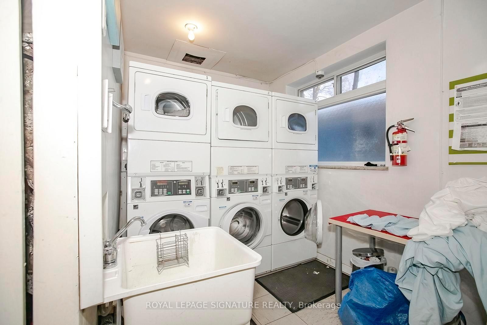 









219


Wilson

Avenue, 305,
Toronto,




ON
M5M 3B2

