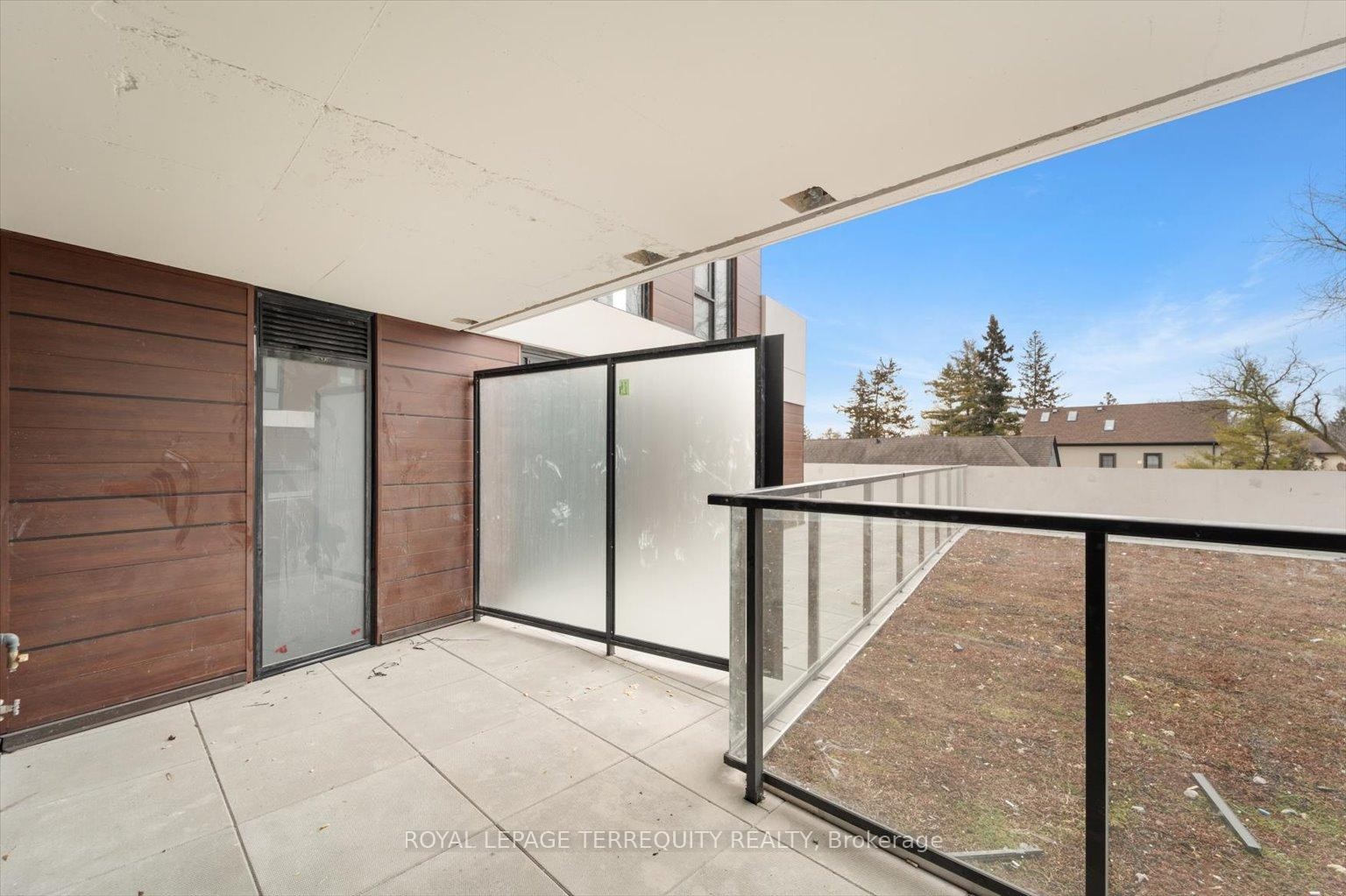 









160


Kingsway

Crescent, 219,
Toronto,




ON
M8X 0B5

