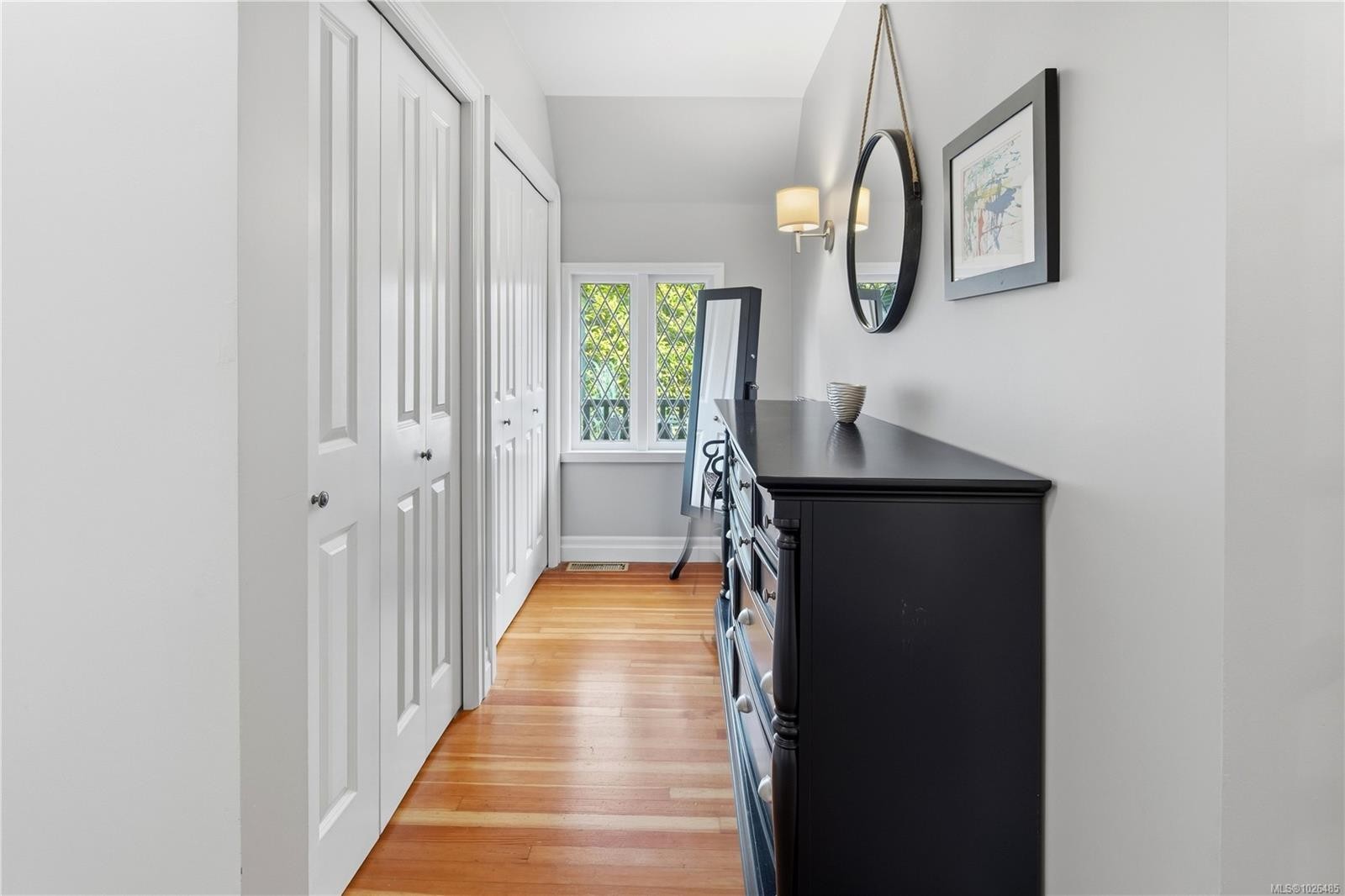 









1274


Tattersall

Dr,
Saanich,




BC
V8P 1Z4

