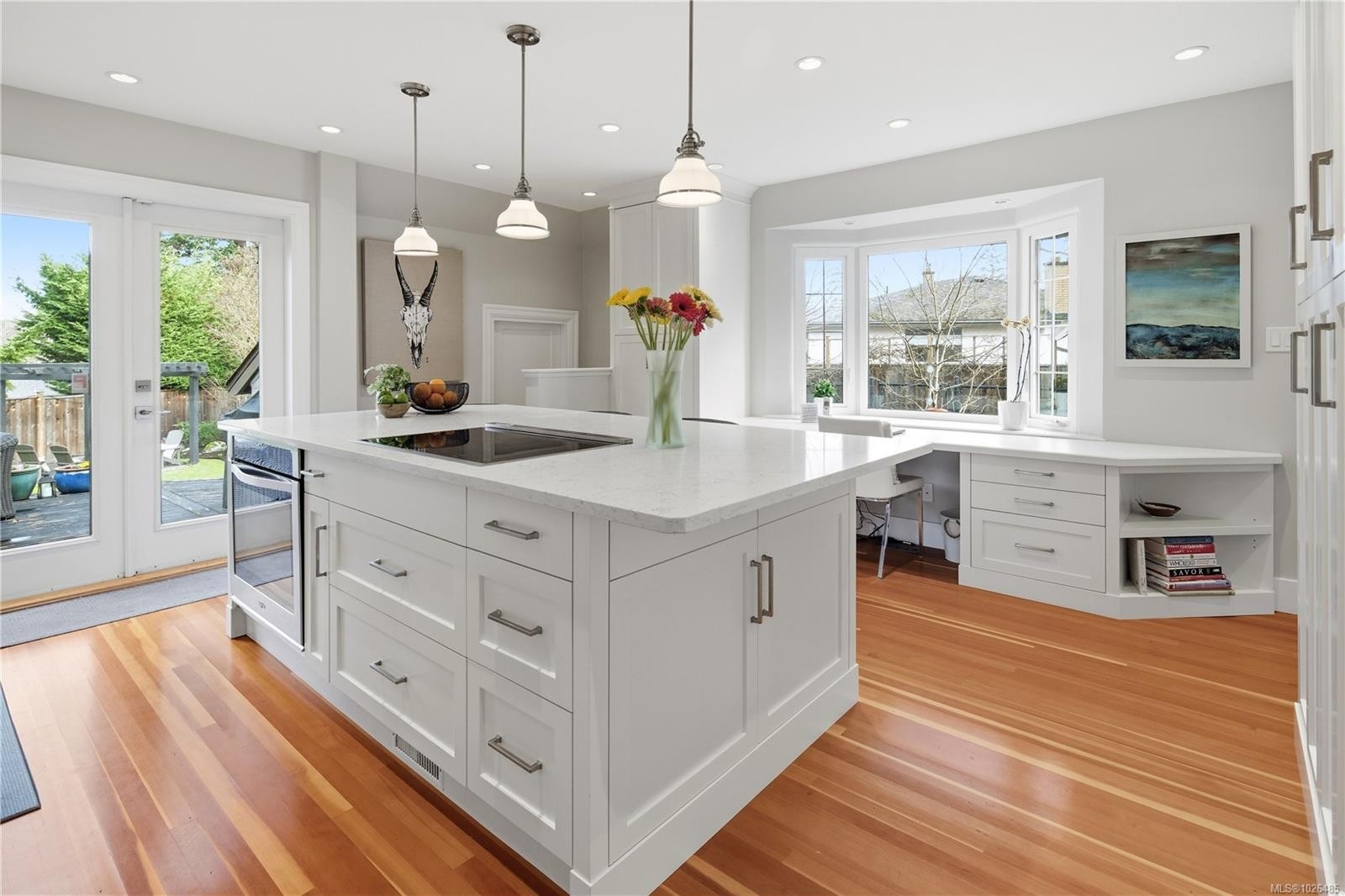 









1274


Tattersall

Dr,
Saanich,




BC
V8P 1Z4

