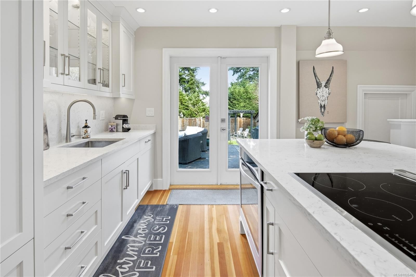 









1274


Tattersall

Dr,
Saanich,




BC
V8P 1Z4

