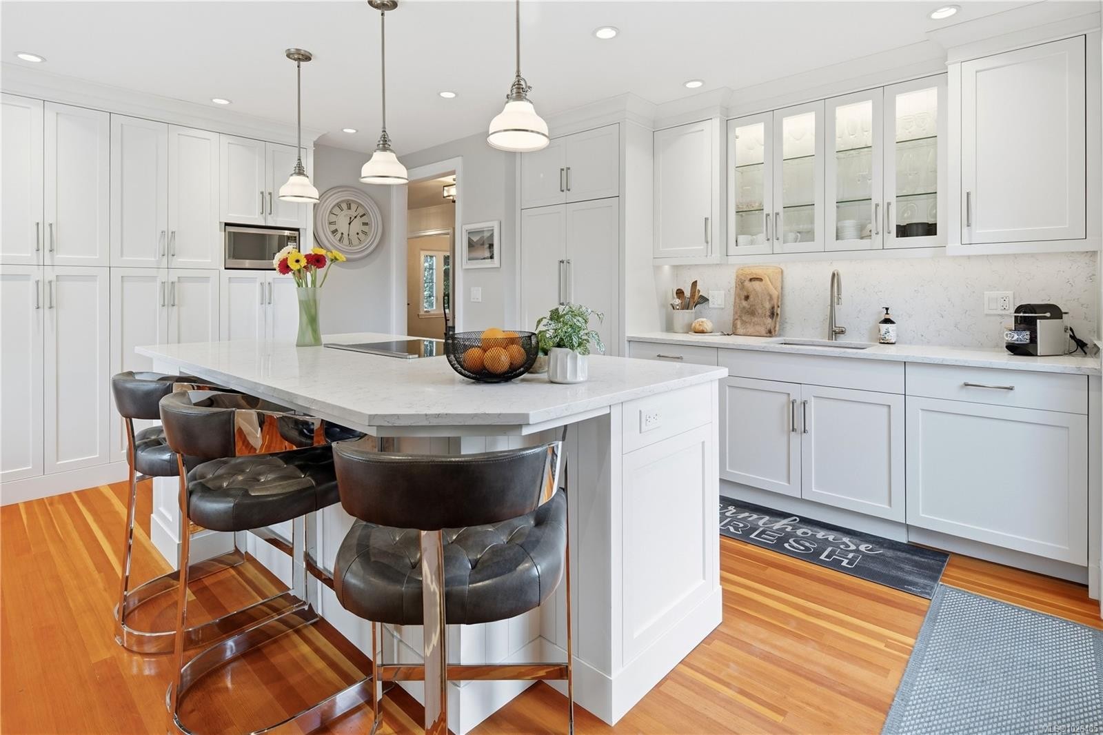 









1274


Tattersall

Dr,
Saanich,




BC
V8P 1Z4

