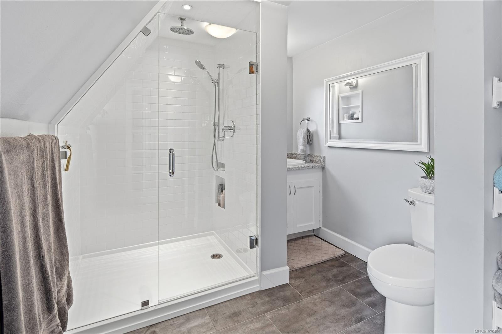 









1274


Tattersall

Dr,
Saanich,




BC
V8P 1Z4

