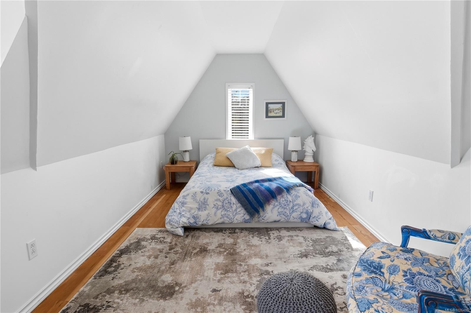 









1274


Tattersall

Dr,
Saanich,




BC
V8P 1Z4

