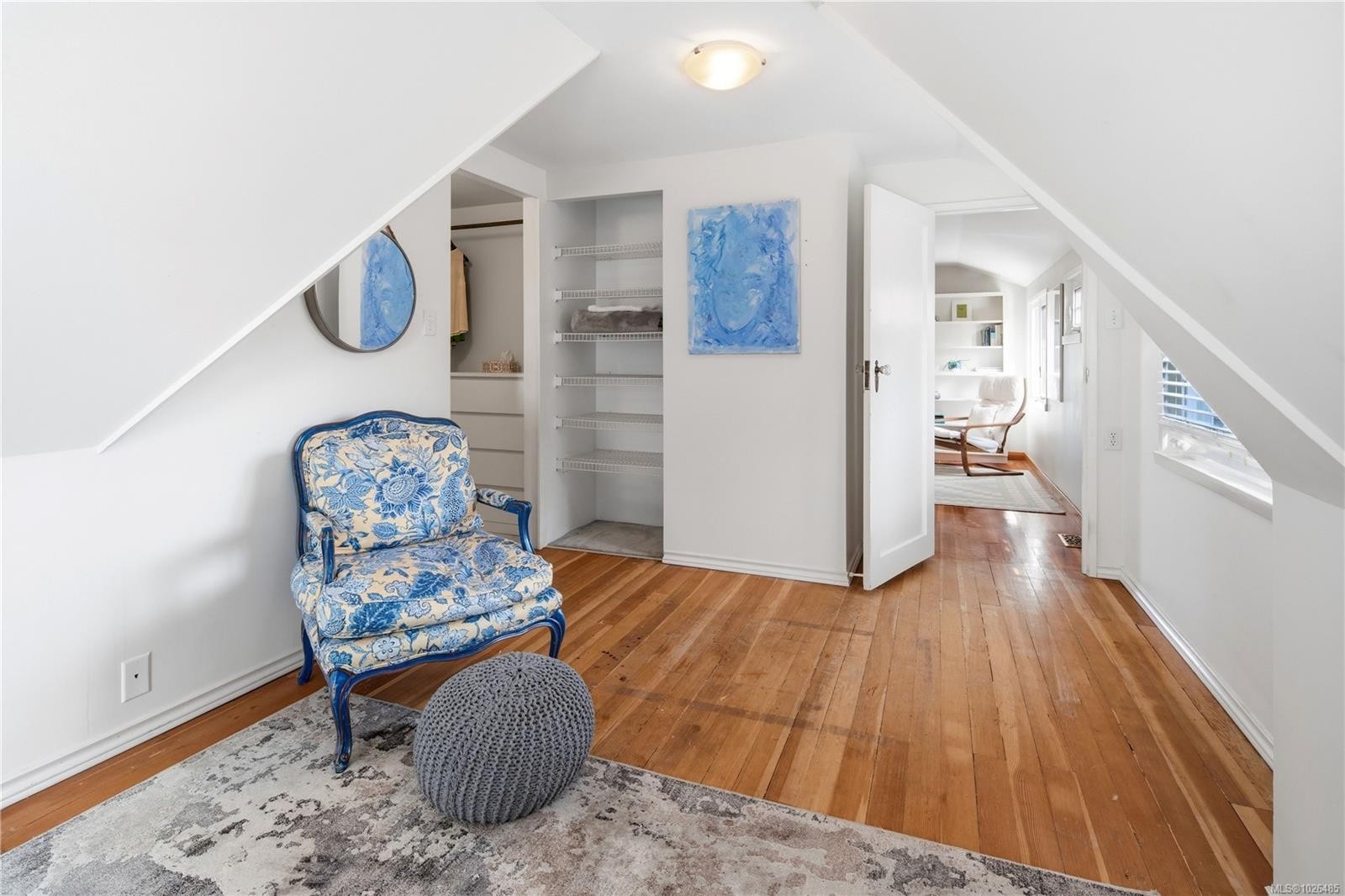 









1274


Tattersall

Dr,
Saanich,




BC
V8P 1Z4

