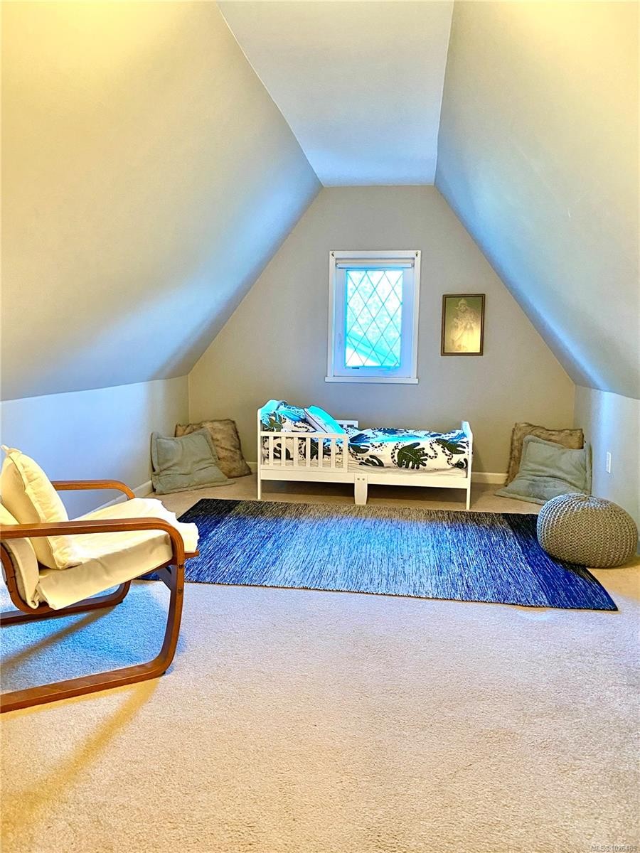 









1274


Tattersall

Dr,
Saanich,




BC
V8P 1Z4

