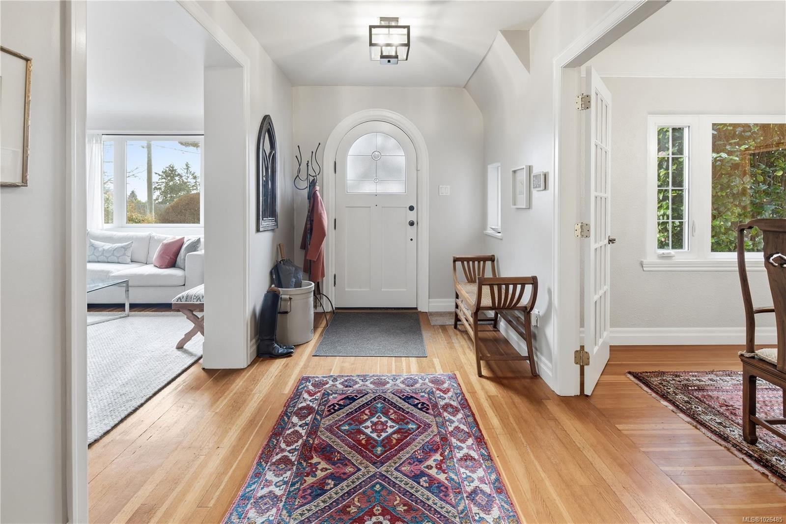 









1274


Tattersall

Dr,
Saanich,




BC
V8P 1Z4

