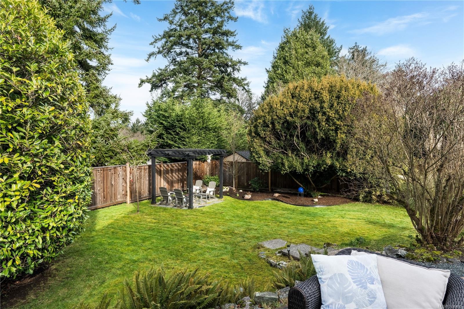 









1274


Tattersall

Dr,
Saanich,




BC
V8P 1Z4

