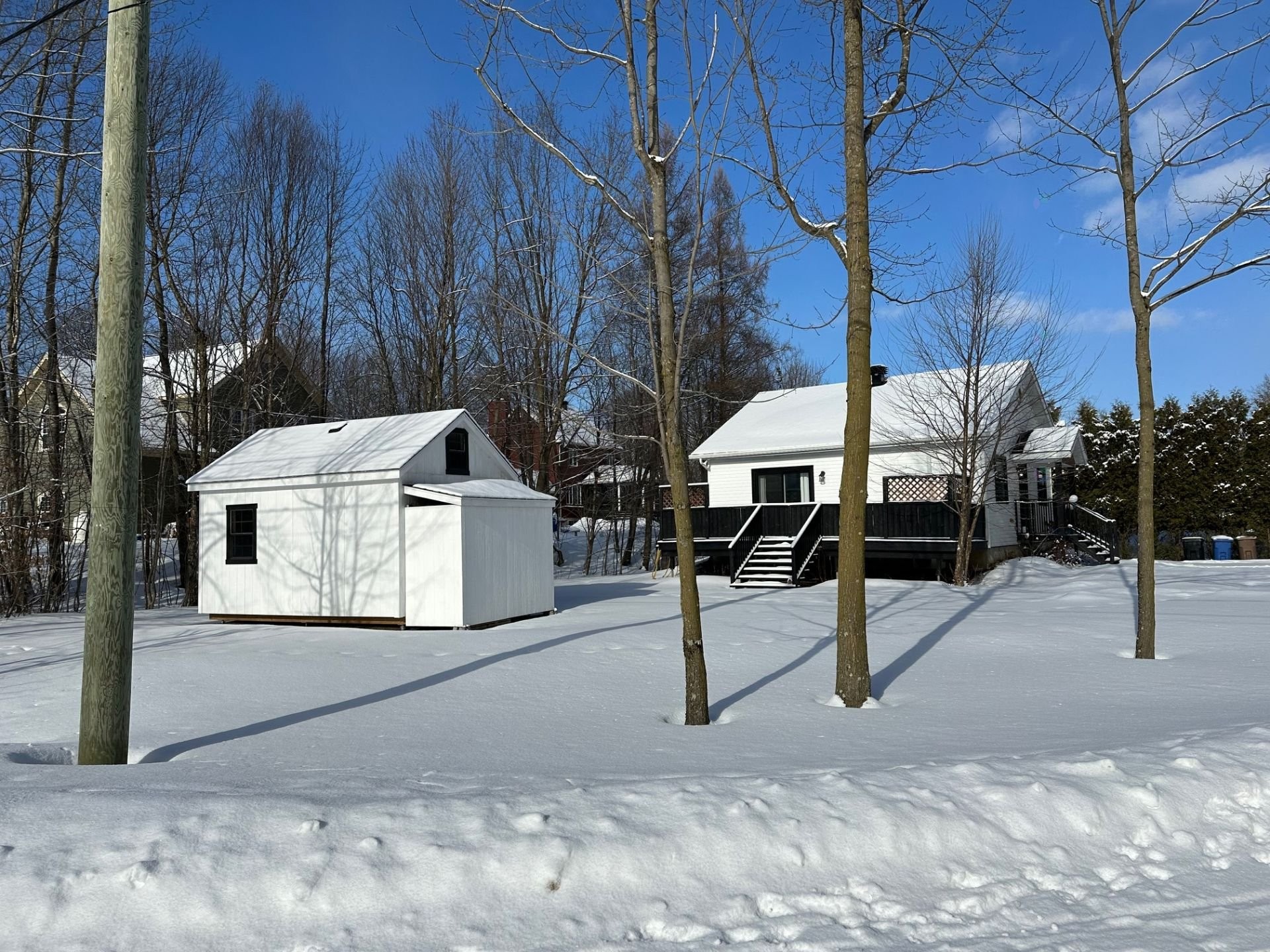 









28


Rue Willow

,
Lac-Brome,




QC
J0E1V0

