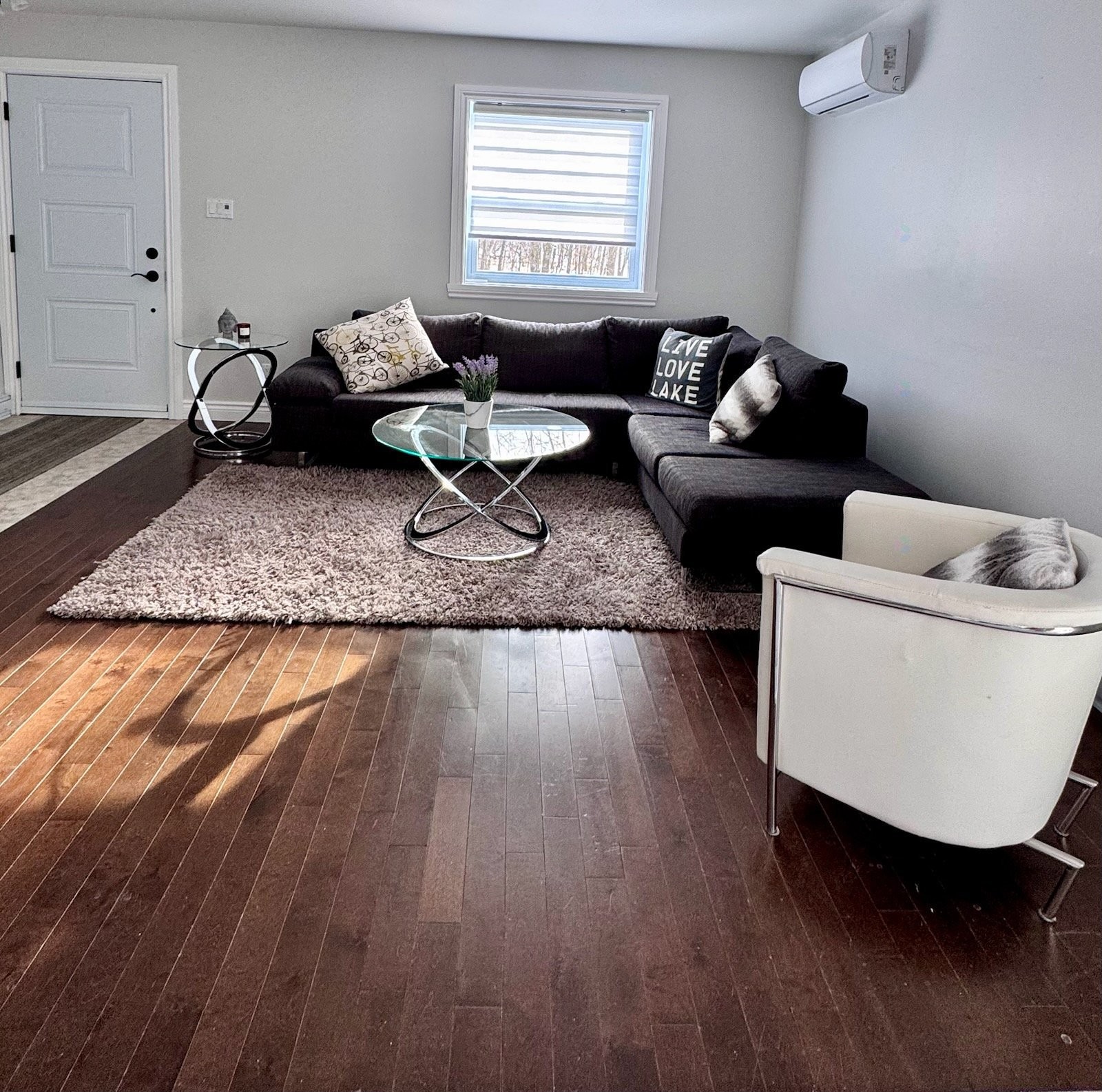 









28


Rue Willow

,
Lac-Brome,




QC
J0E1V0

