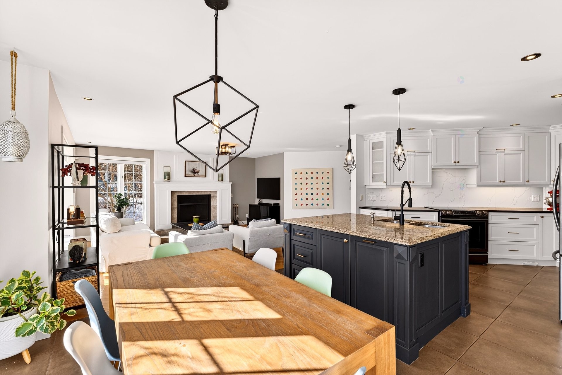 









2000


Rue La Rochefoucauld

,
Sherbrooke (Les Nations),




QC
J1L4H6

