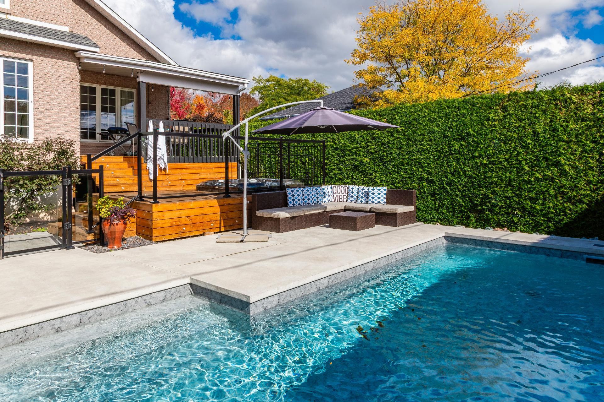 









2000


Rue La Rochefoucauld

,
Sherbrooke (Les Nations),




QC
J1L4H6

