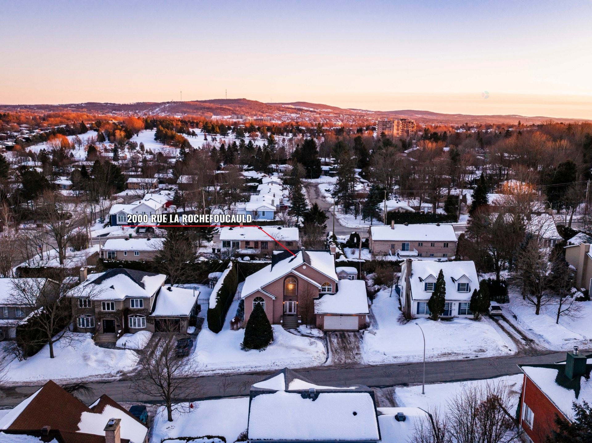 









2000


Rue La Rochefoucauld

,
Sherbrooke (Les Nations),




QC
J1L4H6


