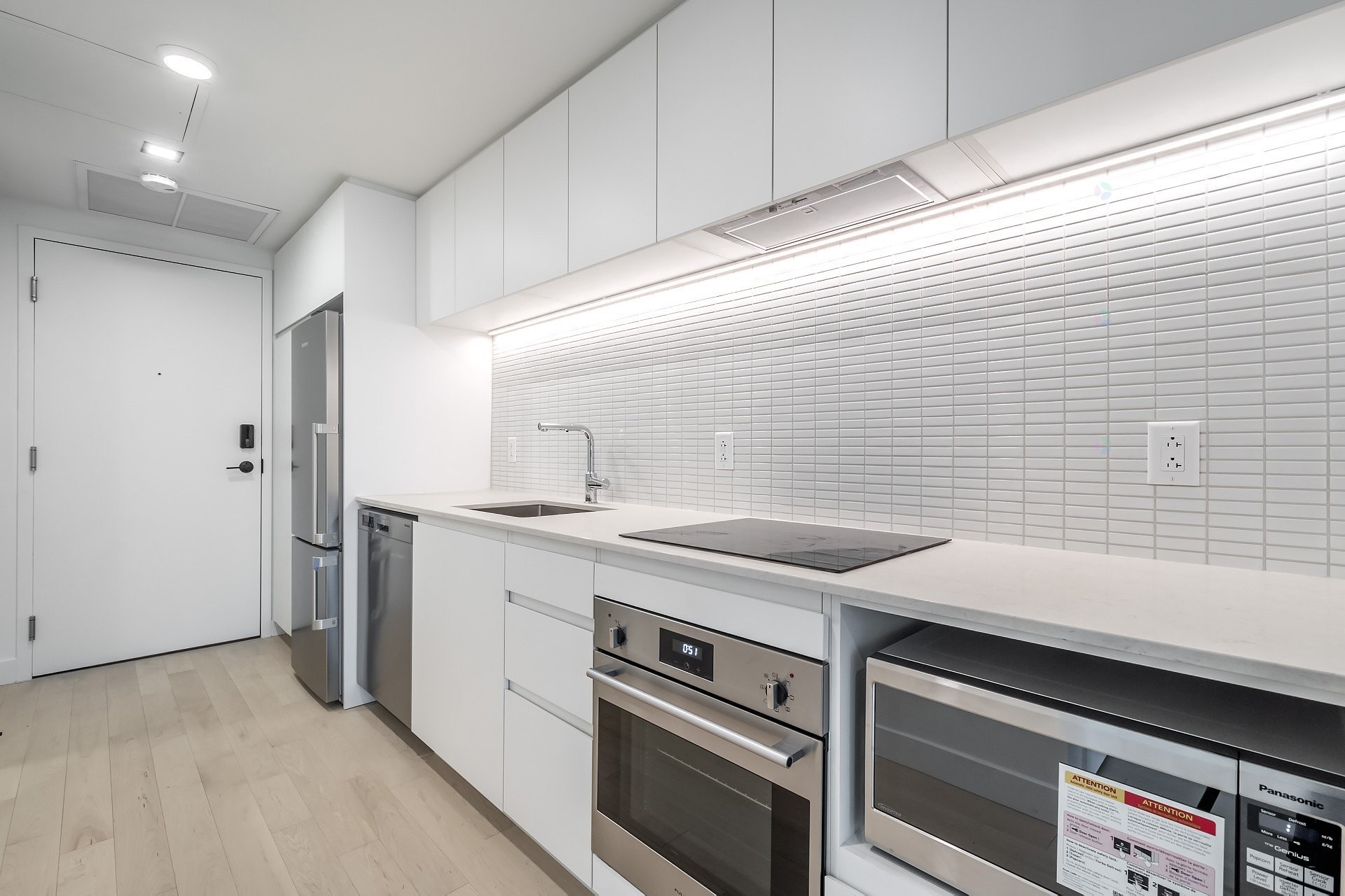 









1210


Rue Jeanne-Mance

, 4911,
Montréal (Ville-Marie),




QC
H2X1M1

