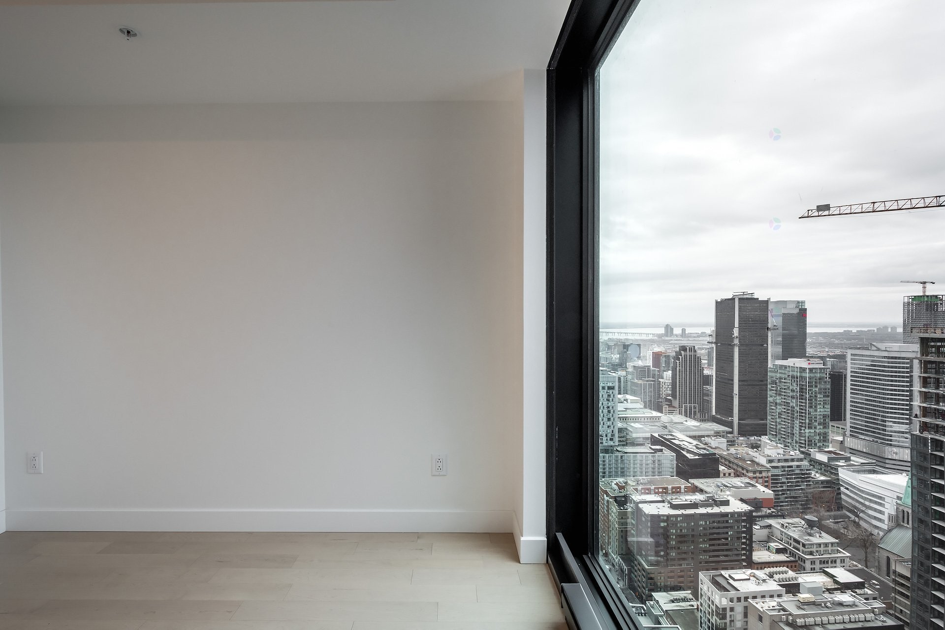 









1210


Rue Jeanne-Mance

, 4911,
Montréal (Ville-Marie),




QC
H2X1M1

