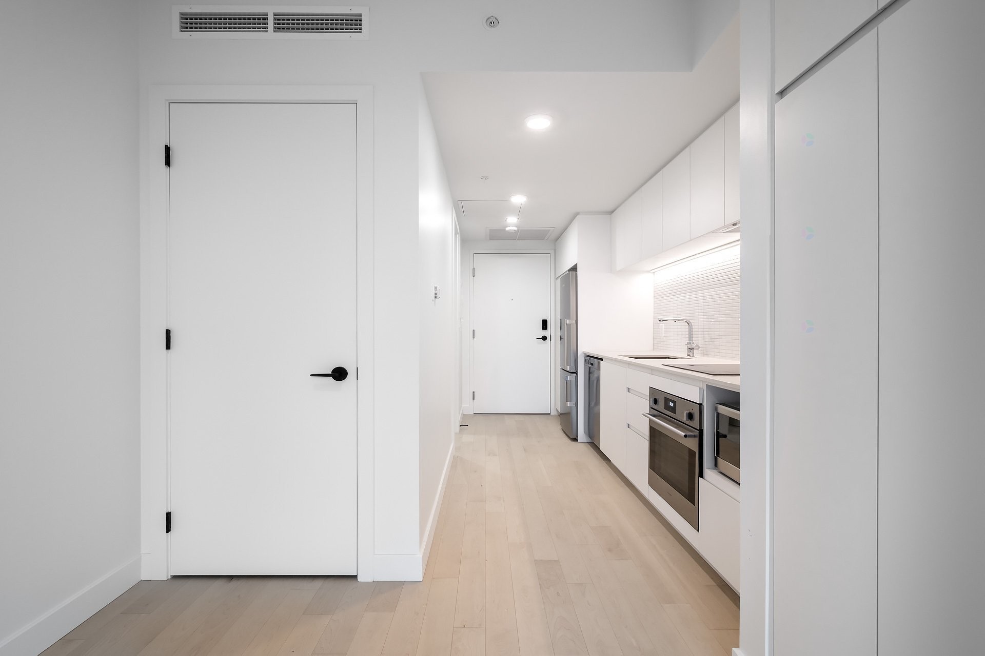 









1210


Rue Jeanne-Mance

, 4911,
Montréal (Ville-Marie),




QC
H2X1M1

