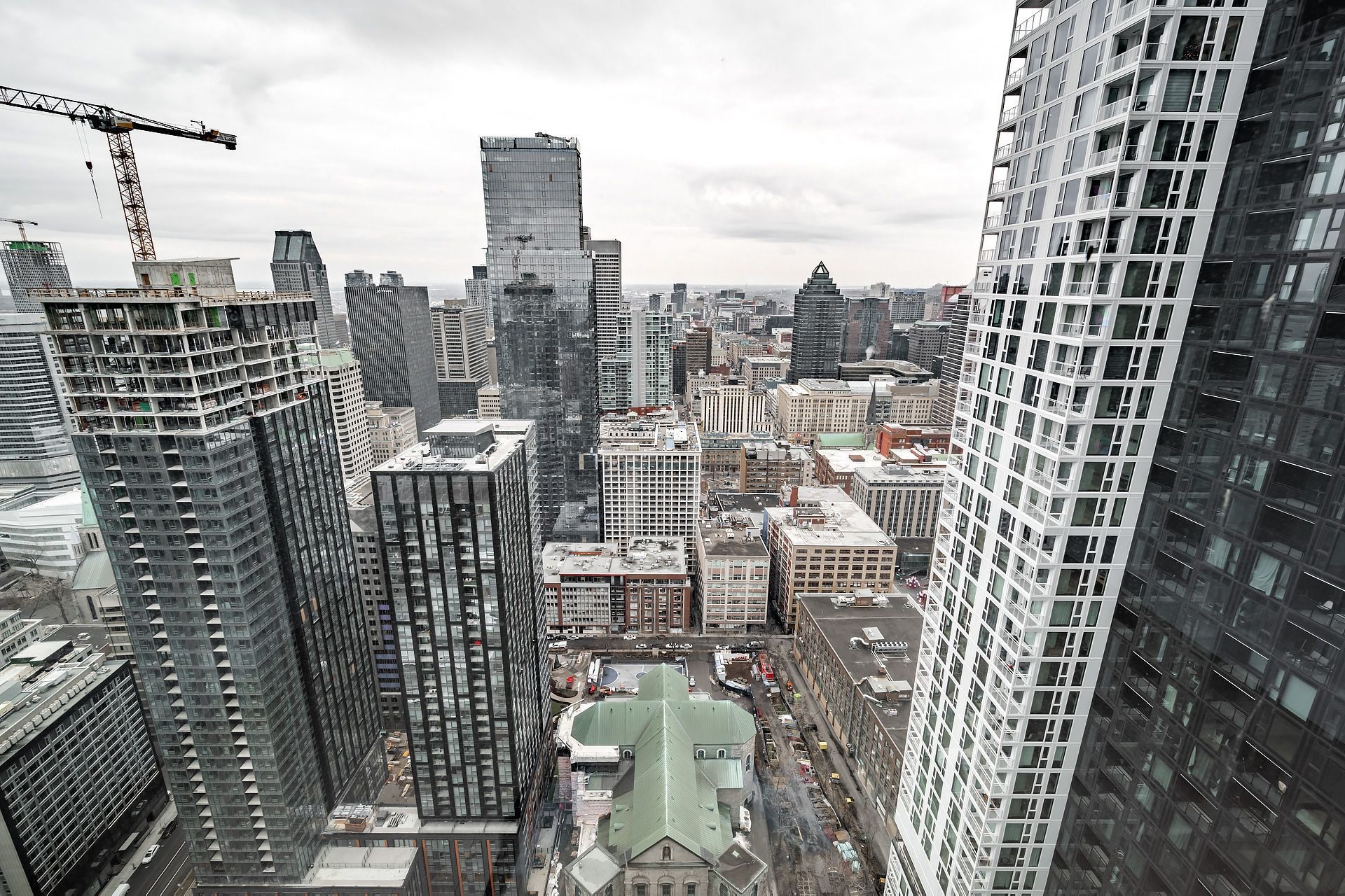 









1210


Rue Jeanne-Mance

, 4911,
Montréal (Ville-Marie),




QC
H2X1M1

