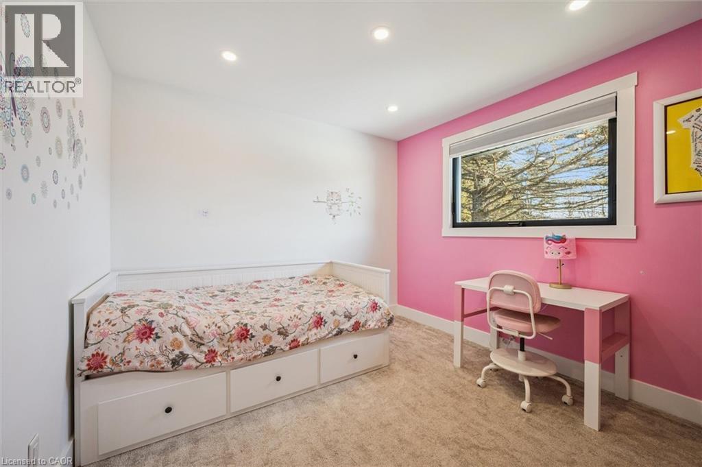 












1192 SHELLARD Road

,
Cambridge,




Ontario
N1R5S7

