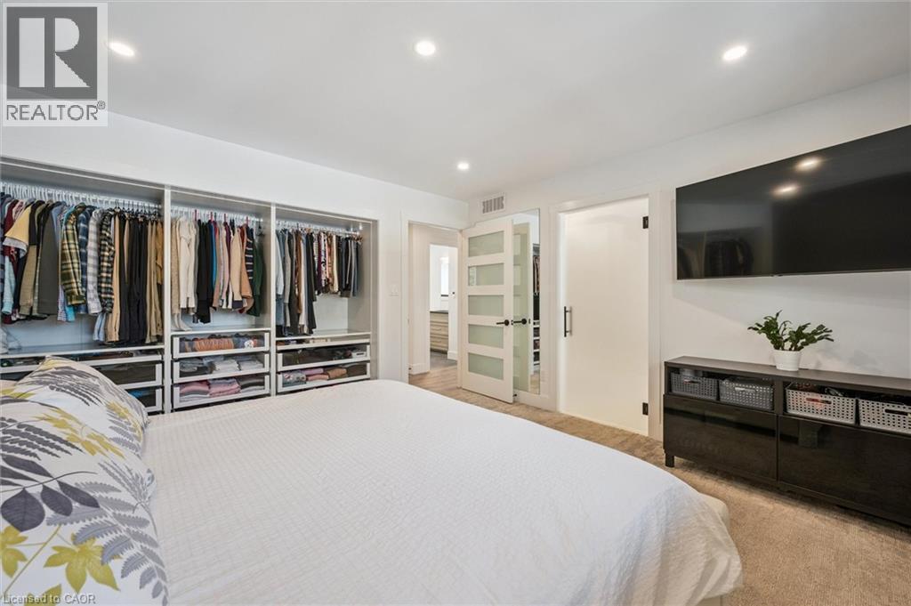 












1192 SHELLARD Road

,
Cambridge,




Ontario
N1R5S7

