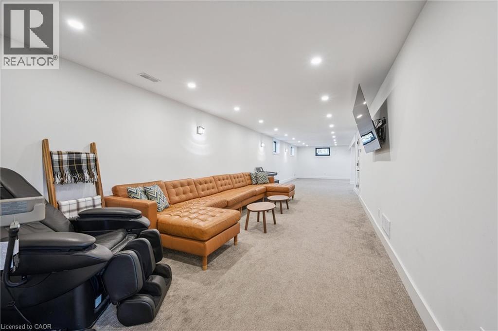 












1192 SHELLARD Road

,
Cambridge,




Ontario
N1R5S7

