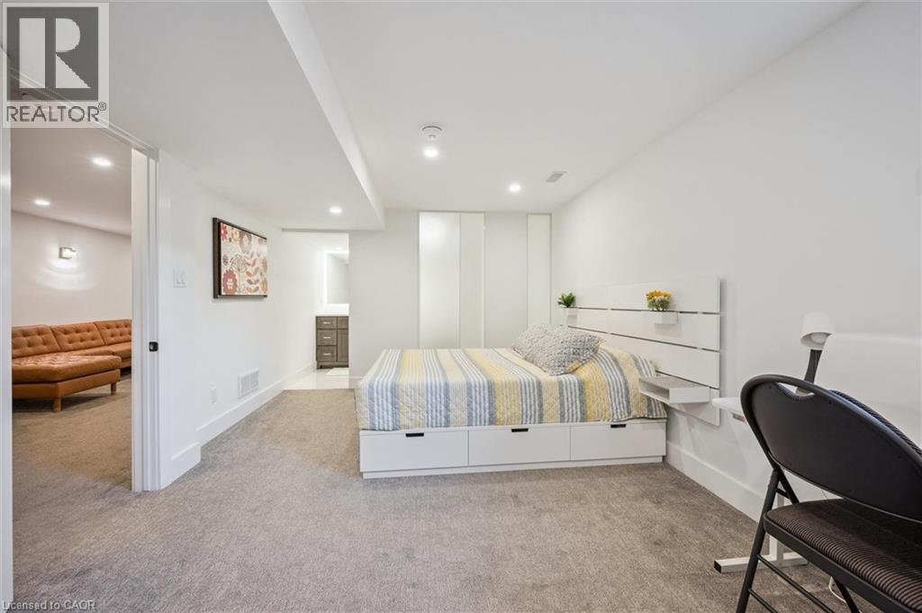 












1192 SHELLARD Road

,
Cambridge,




Ontario
N1R5S7

