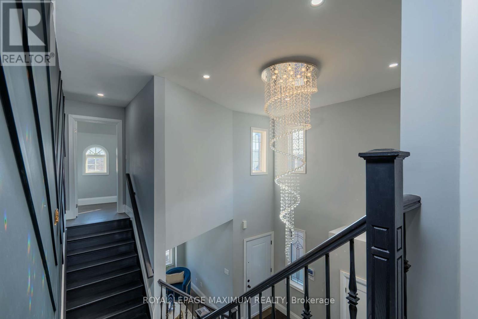 












26 MARBELLA ROAD

,
Vaughan,




Ontario
L4H1M2

