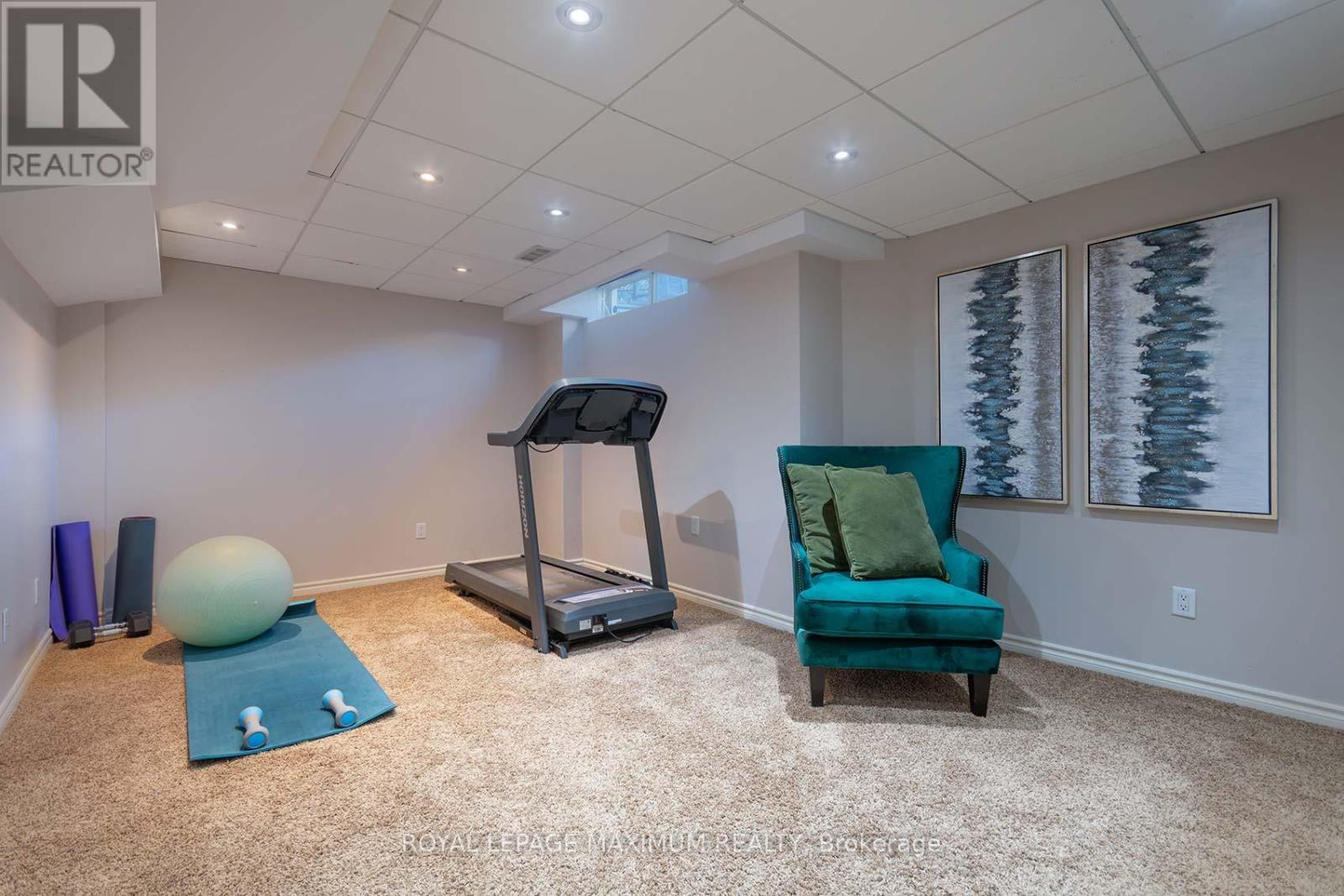 












26 MARBELLA ROAD

,
Vaughan,




Ontario
L4H1M2

