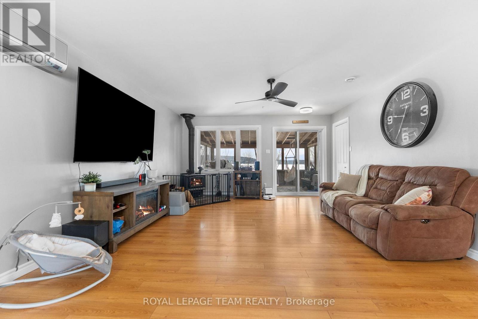 












1086 VICTORY LANE

,
Frontenac (Frontenac North),




Ontario
K0J1H0

