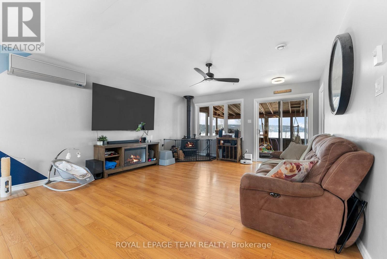 












1086 VICTORY LANE

,
Frontenac (Frontenac North),




Ontario
K0J1H0

