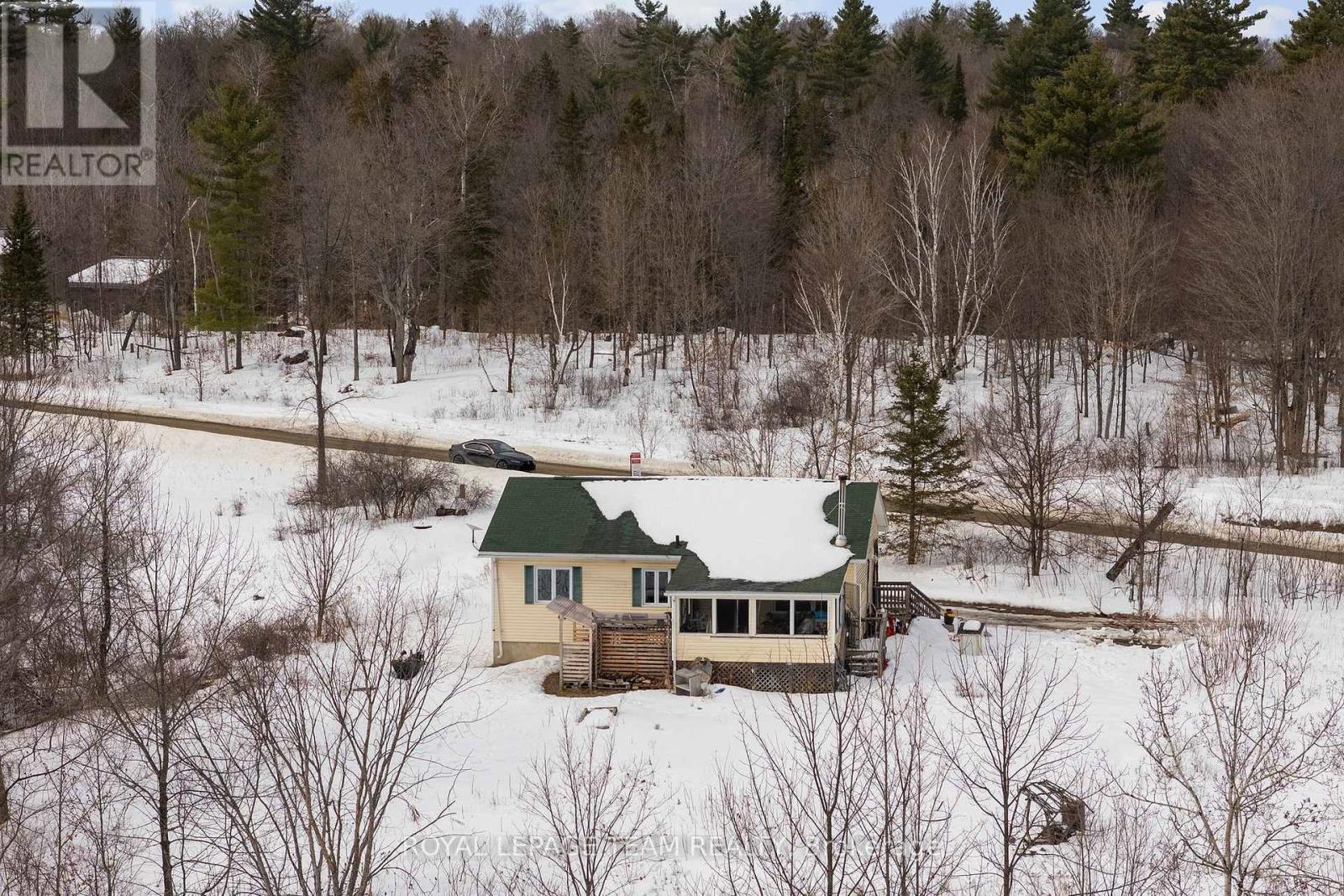 












1086 VICTORY LANE

,
Frontenac (Frontenac North),




Ontario
K0J1H0

