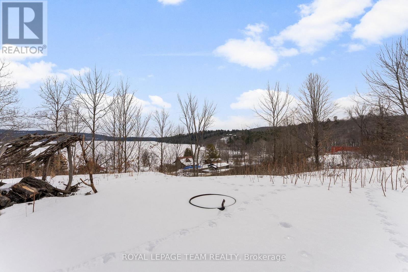 












1086 VICTORY LANE

,
Frontenac (Frontenac North),




Ontario
K0J1H0

