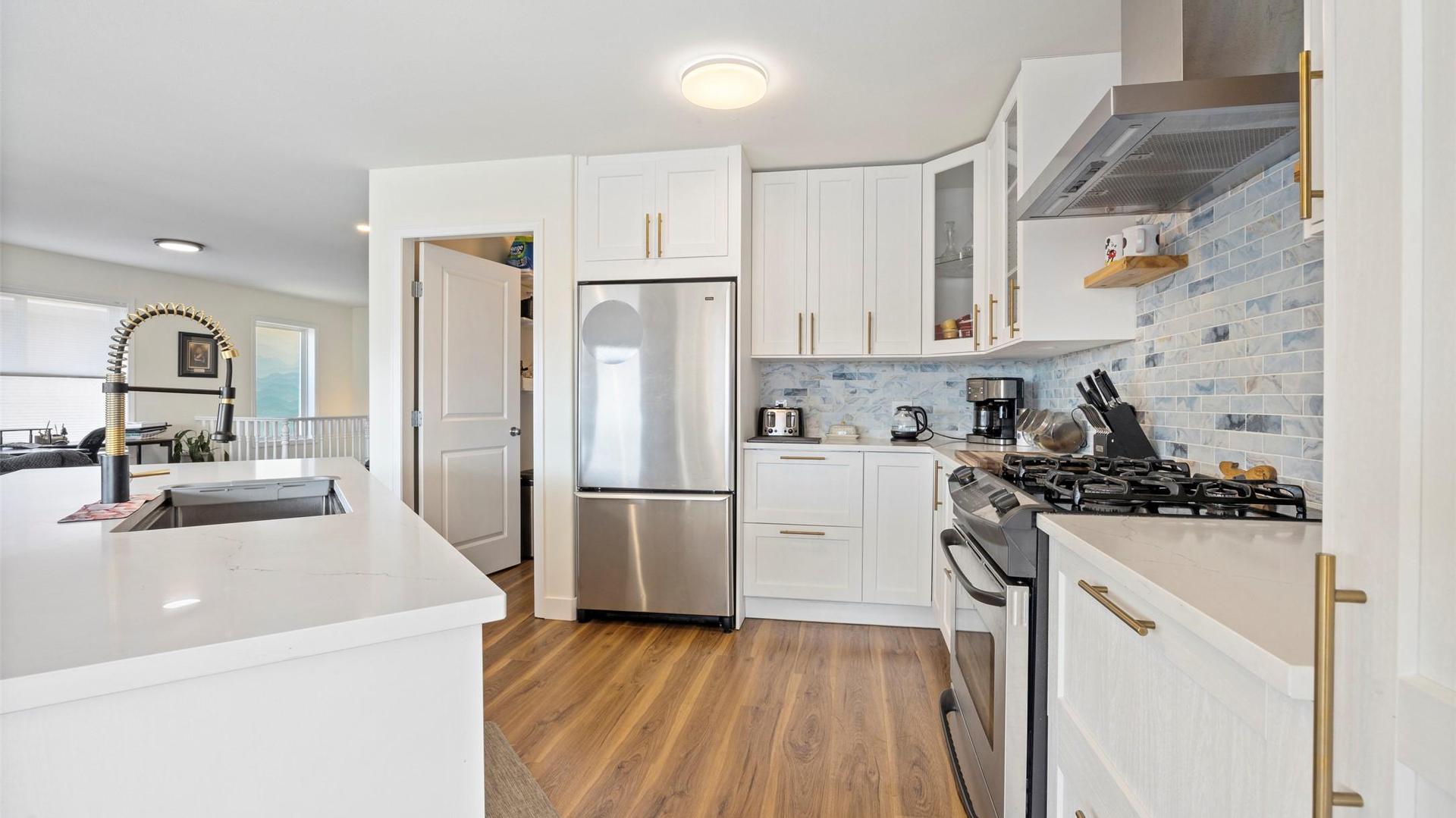 









5300


Huston

Road, 139,
Peachland,




BC
V0H 1X2

