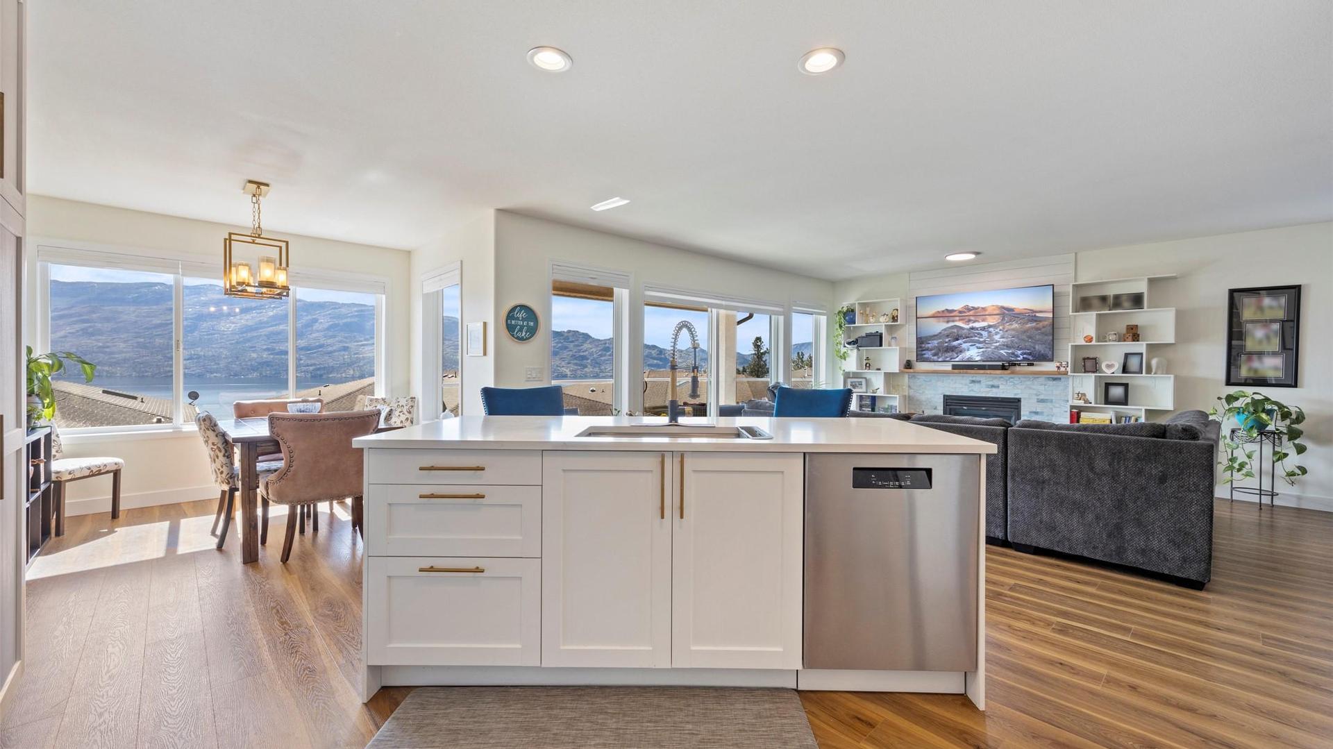 









5300


Huston

Road, 139,
Peachland,




BC
V0H 1X2

