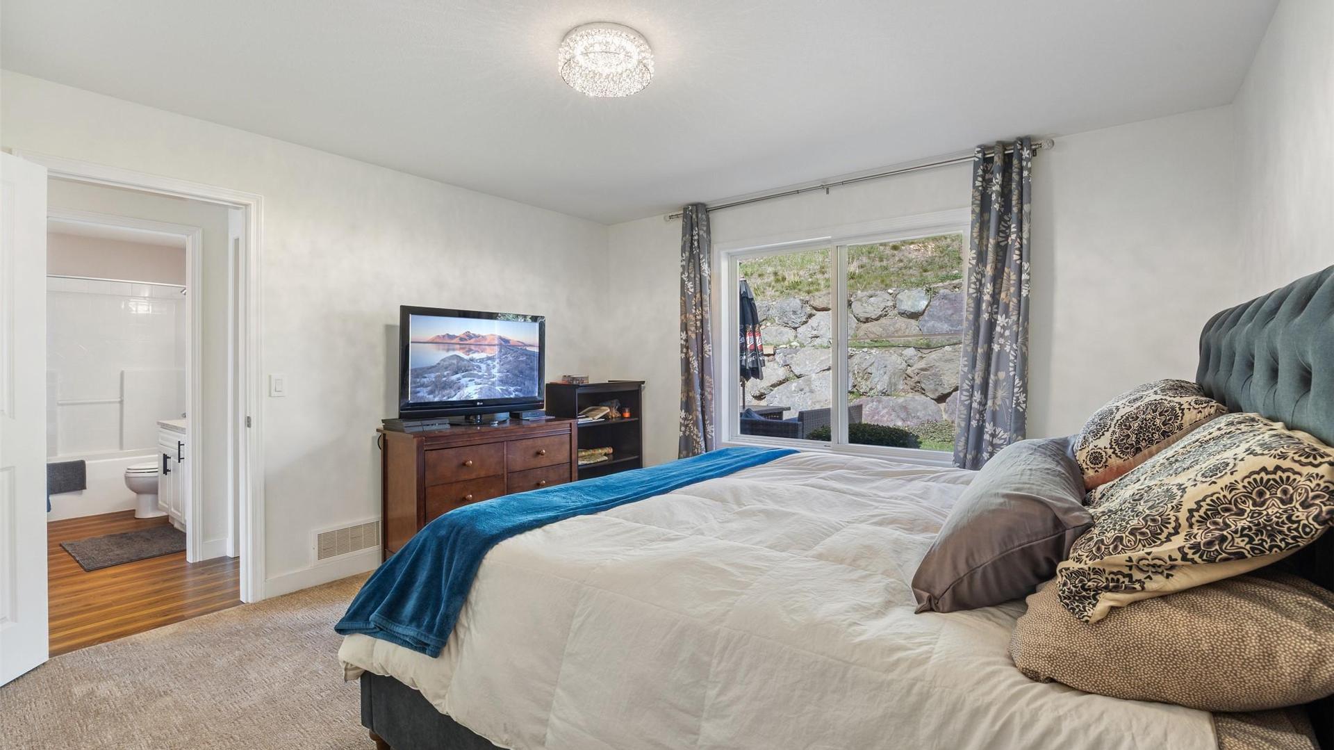 









5300


Huston

Road, 139,
Peachland,




BC
V0H 1X2

